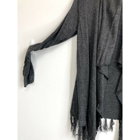 Heathered Gray Open Front Fringed Cardigan Sweater - Picture 6 of 7